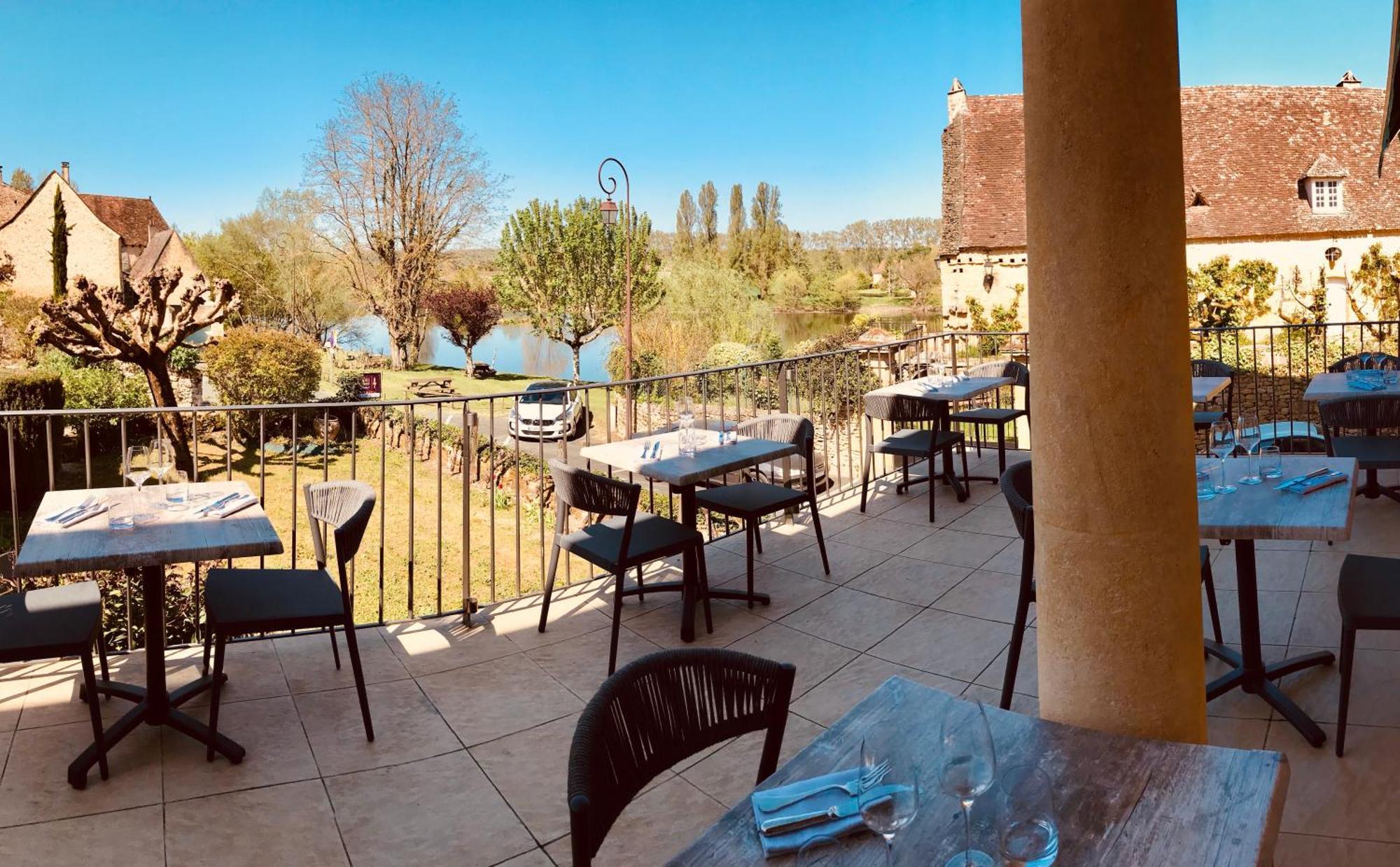 Hotel-Restaurant Cote Rivage Badefols-sur-Dordogne Exterior foto