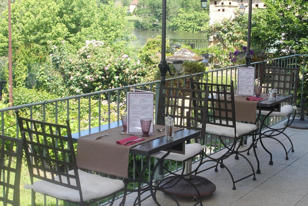 Hotel-Restaurant Cote Rivage Badefols-sur-Dordogne Exterior foto