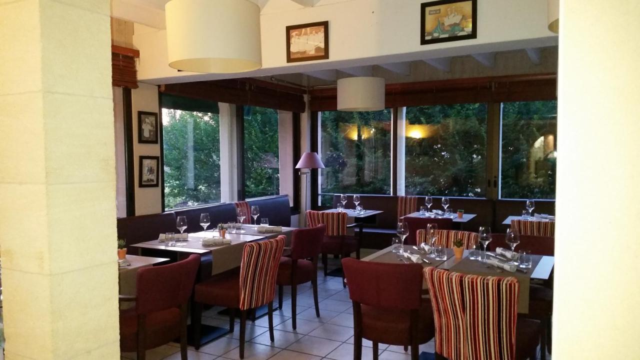 Hotel-Restaurant Cote Rivage Badefols-sur-Dordogne Exterior foto